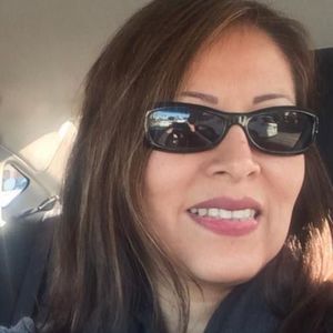 Meet your Posher, Angie